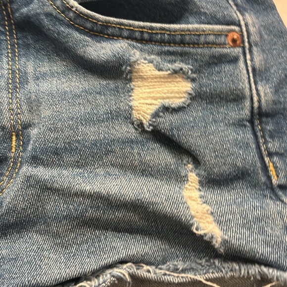 H&M Jean shorts. Size 2us. Dark blue - Picture 4 of 4